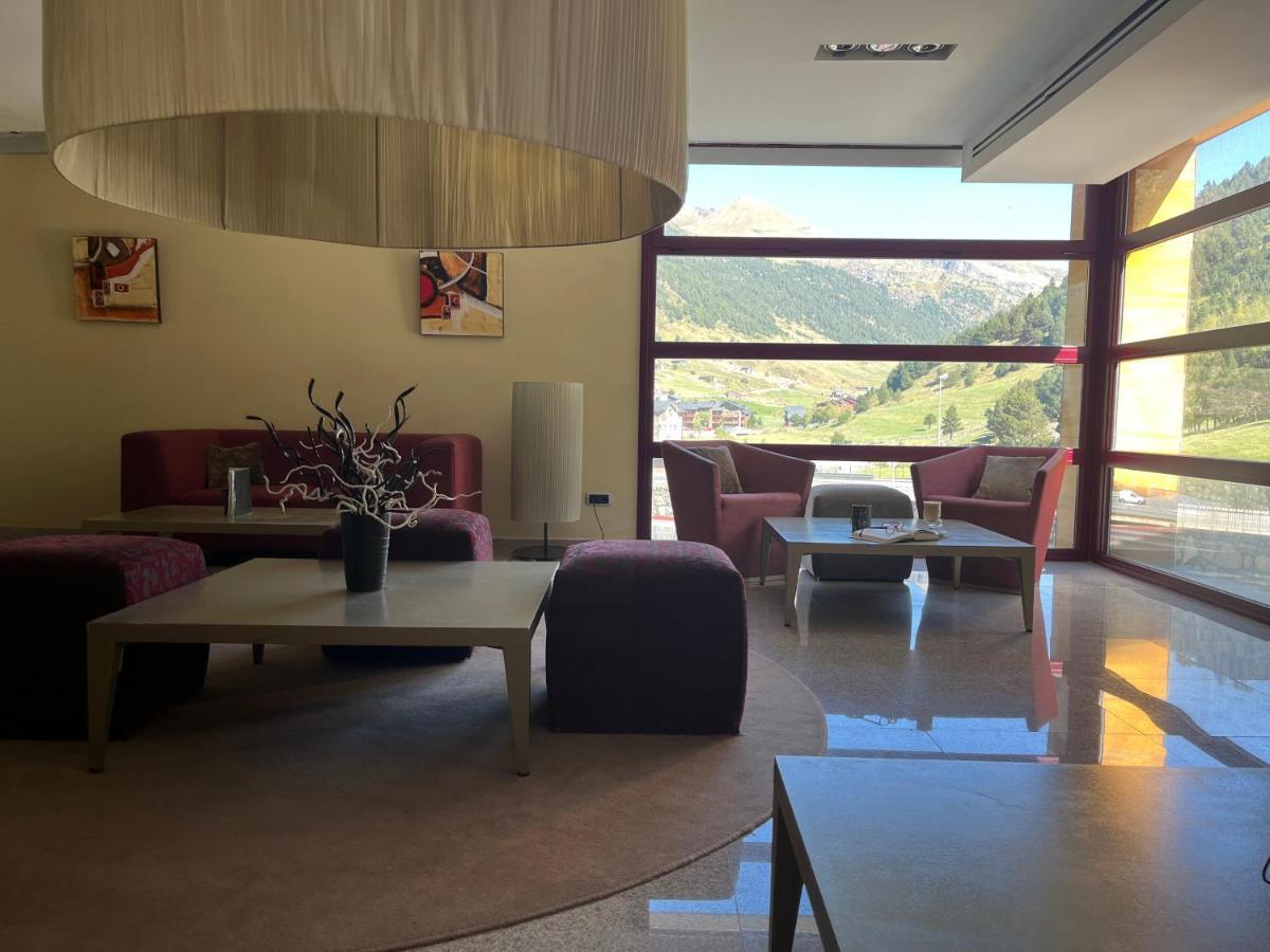 Wuau! Hotel Galanthus & Spa Canillo Eksteriør bilde