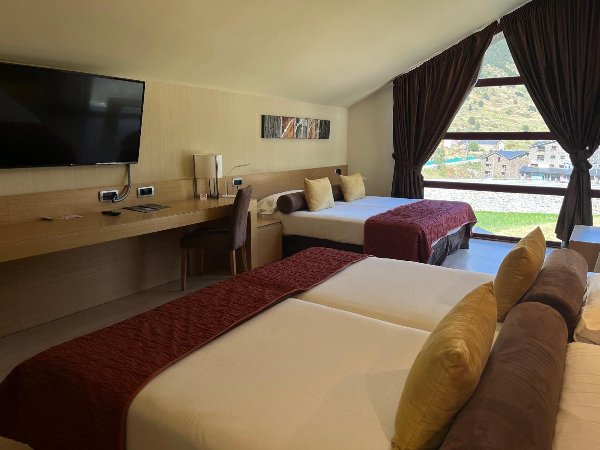 Wuau! Hotel Galanthus & Spa Canillo Eksteriør bilde