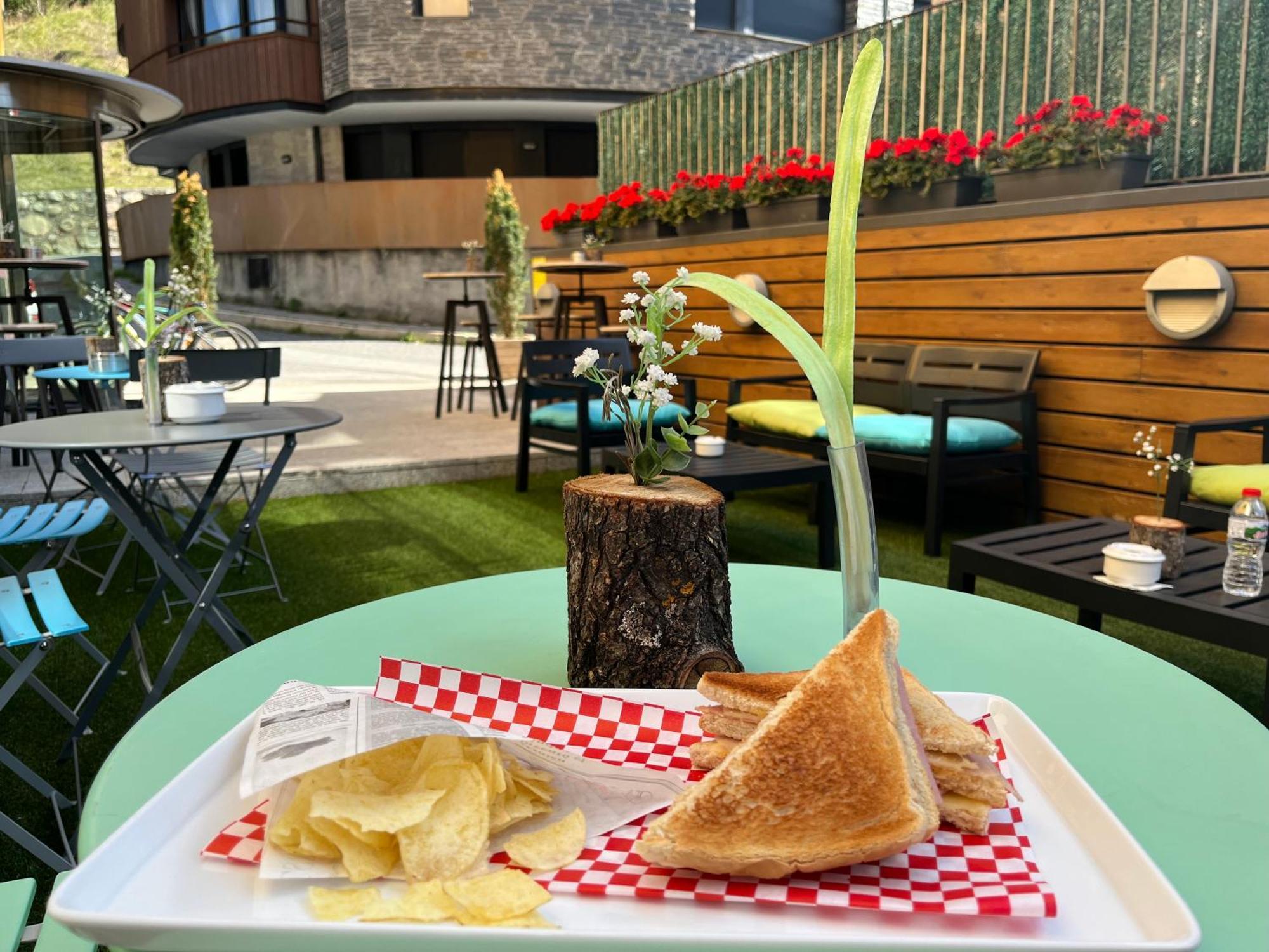 Wuau! Hotel Galanthus & Spa Canillo Eksteriør bilde