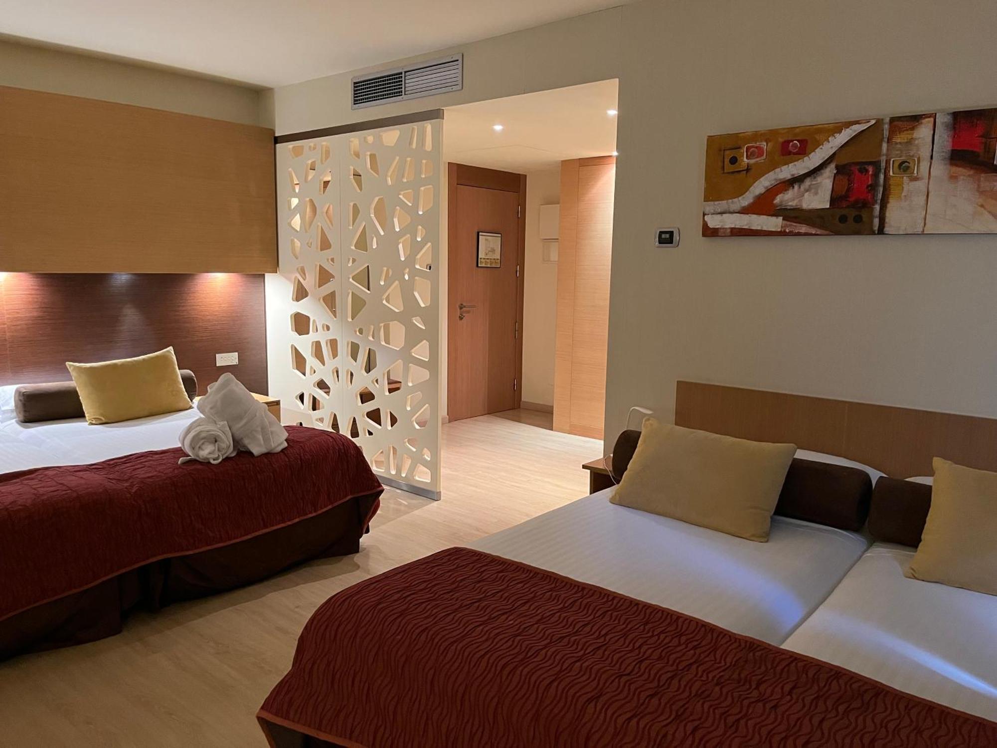 Wuau! Hotel Galanthus & Spa Canillo Eksteriør bilde