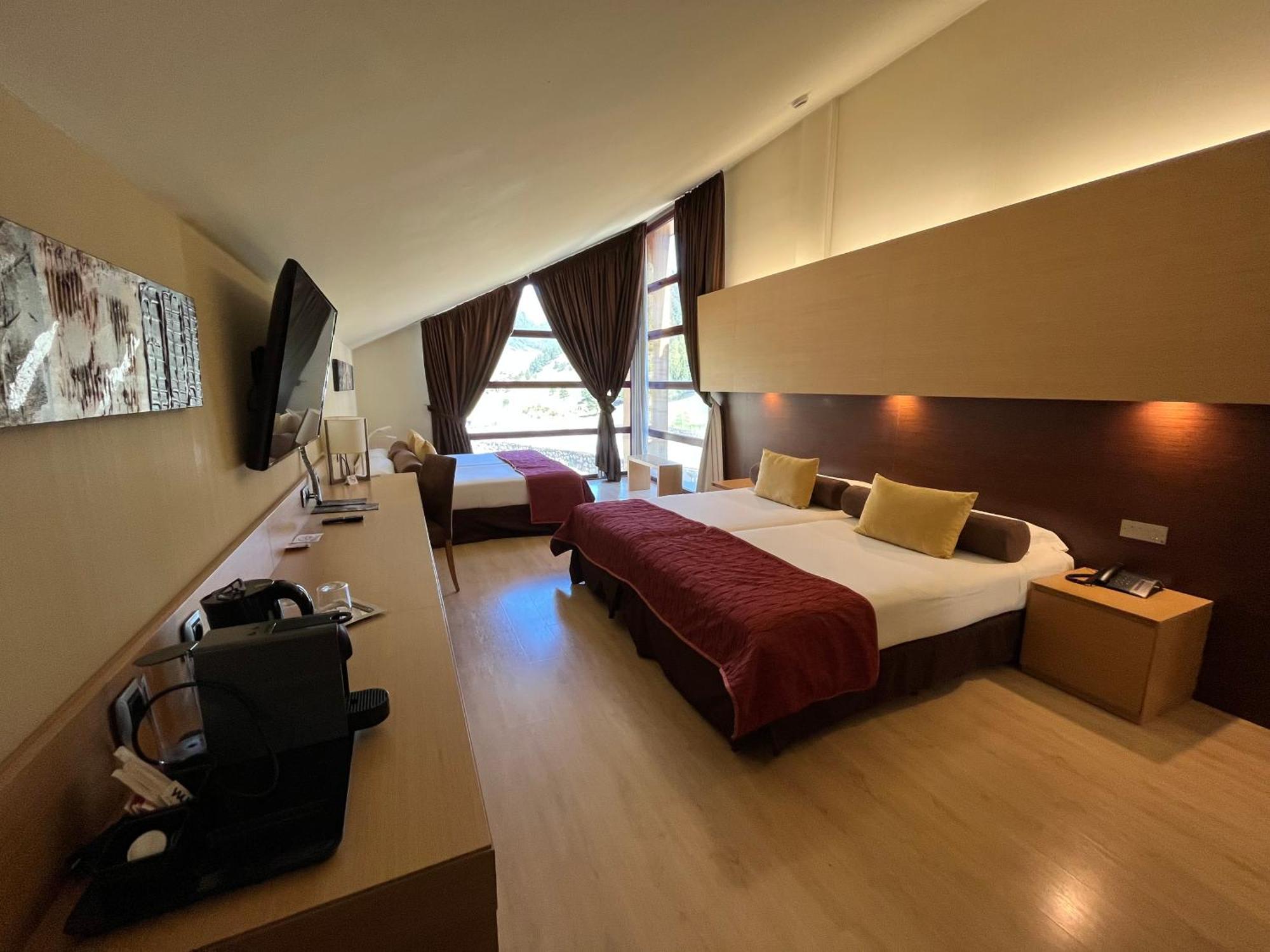 Wuau! Hotel Galanthus & Spa Canillo Eksteriør bilde